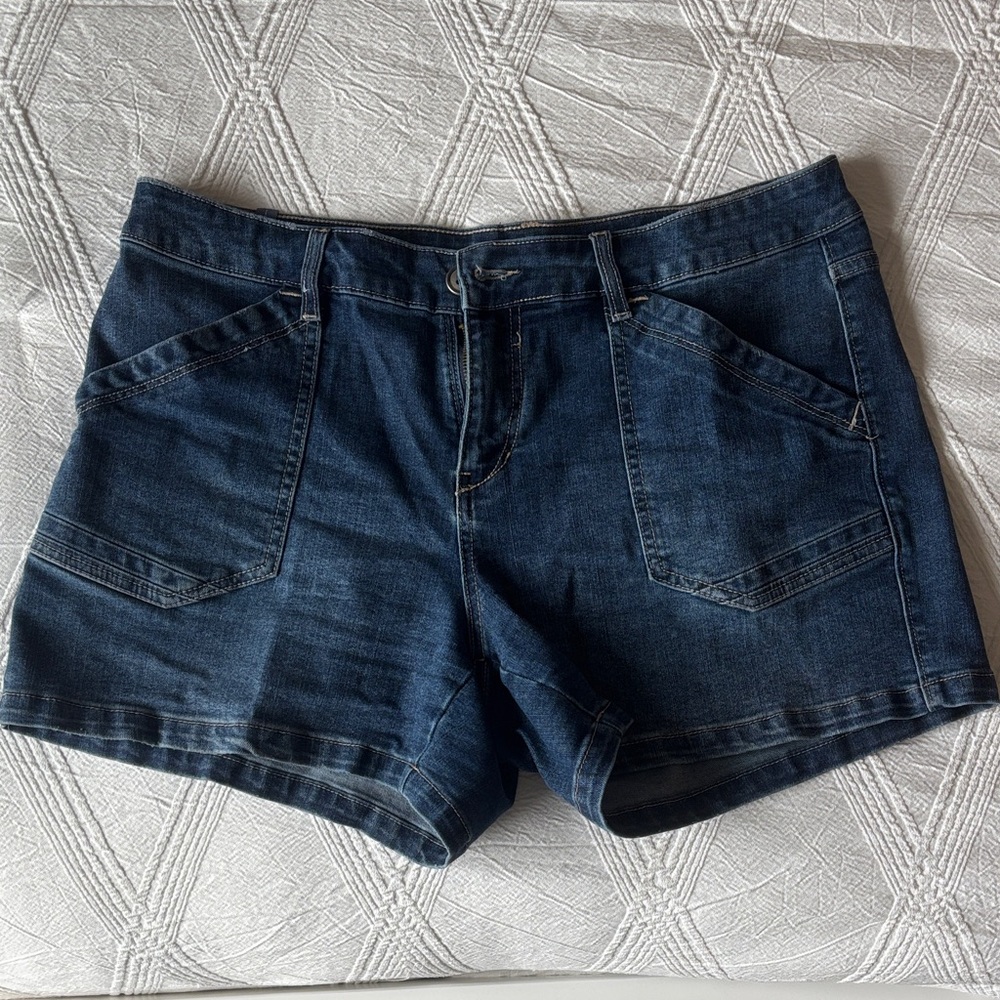 Classic Blue Jean Shorts for Women
